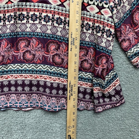 RENEE C Womens Blouse Size XL Stitch Fix Boho 3/4 Sleeve Keyhole Crossfront NWT - Picture 5 of 14